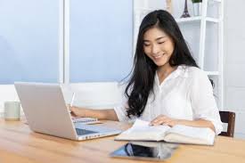 Play, download and edit the video kerja kursus gbm. 4 Rekomendasi Kursus Bahasa Inggris Online Terjangkau