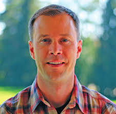 Amanda Jayo's Instagram, Twitter & Facebook