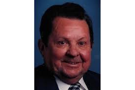 Roland Couillard's Instagram, Twitter & Facebook