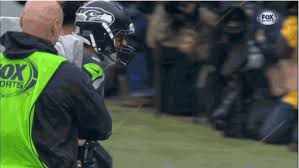 The seattle seahawks' running back adored skittles long before he became a the seattle seahawks' running back adored skittles long before he became a star and his team won the super bowl. Seattle Seahawks Fans Throw Skittles At Offense After Marshawn Lynch Touchdown Bleacher Report Latest News Videos And Highlights