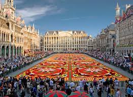 Sie führen durch die jahrhunderte und machen die geschichte der stadt sichtbar. Top 10 Sehenswurdigkeiten Brussel Animod Traumhafte Hotels Kurzreisen