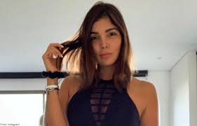 Recientemente la modelo y empresaria andreina fiallo ha compartido una serie de fotos en compañía de sus hijos durante sus vacaciones en brasil, viaje que los niños aprovecharon para visitar a su padre, el futbolista fredy guarín, quien hace poco reside en este país. Andreina Fiallo Presume Cola Con Sugestivo Entrenamiento Candela