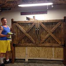 Portes coulissantes de grange portes de grange intérieur portes en bois modernes porte grange porte garage bois porte coulissante bois tete de lit support mural pour porte coulissante, type porte de grange, sur rail plat. 112c9c895ee7ef8e68ae188139f6b64f Jpg 736 736 Diy Wood Headboard Farmhouse Headboard Barndoor Headboard