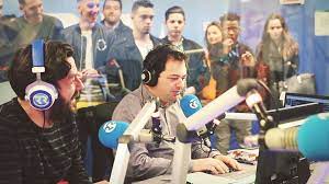 Radiotrucker is a free service for your gaming pleasure. Actores Politicos Locutores E Jornalistas E Os Ouvintes Connosco No Dia Mundial Da Radio Renascenca