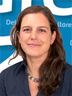 Pollard willows stop waves