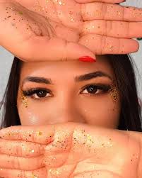 Vanessa Lash Designer