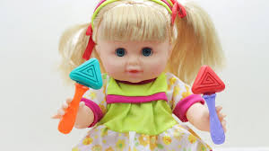 Little Baby Queen Doll Eating Learn Colors Play Doh Lollipops With Nurse Learning Colors Baby Queen Little Babies