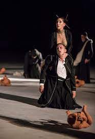 May 31, 2021 · εκτός από την οικογένεια και τους φίλους τους που δεν μπορούν να πιστέψουν ότι 39χρονος δεν βρίσκεται πια στη ζωή, σοκαρισμένη είναι η σύντροφός του ελισάβετ καρυπίδου με την οποία ο τάσος μπερδέσης διατηρούσε δεσμό. Nonika Galhnea Amalia Moytoysh H Sygkinhsh Ths Mhteras Gia Thn Ermhneia Ths Korhs Znews