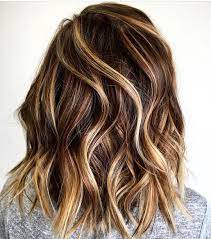 I tagli più di tendenza sono quelli medio lunghi o corti: Top 50 Acconciature Medie Per Le Donne Nel 2022 Capellidistile It