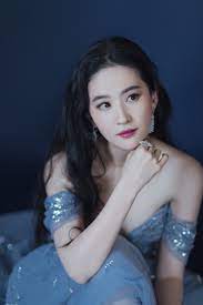 Feb 06, 2020 · lưu diệc phi. LÆ°u Diá»‡c Phi Bá»‹ Soi Báº¯p Tay To Kem Thon Gá»n Ngoáº¡i Hinh Xuá»'ng Sáº¯c Khac Háº³n Hinh Ä'a Qua Chá»‰nh Sá»­a