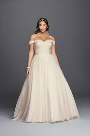 Plus Size Wedding Dresses For The Modern Bride 5 Wedding Dress Designers For The Curvy Bride
