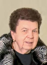 Anna Petrucci's Instagram, Twitter & Facebook