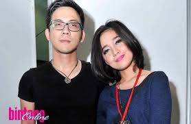 Akan memberikan informasi dan hiburan, bersama vincent, desta dan hesti purwadinata serta bintang tamu dari berbagai kalangan. Pengacara Gracia Indri David Noah Ribut Besar Gara Gara Cermin Tabloidbintang Com