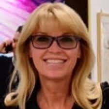 Barbara Debord's Instagram, Twitter & Facebook