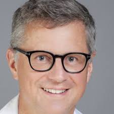 Can anyone point me to a functioning script calculating the "rescaled  range" R/S of a potenitally fractal time series?