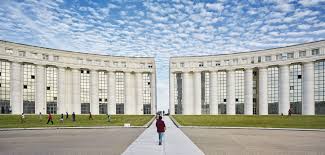 Cergy france hotels & motels. Pin On Ricardo Bofill Taller De Arquitectura