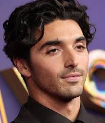 900+ RWRB ideas to save today