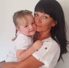 Can anybody recommend a person offering lymphatic massage in Clacton please?