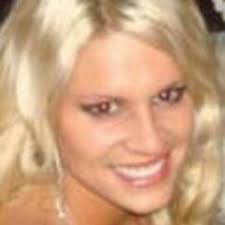 Hillary Guidry (@theAristoChic)