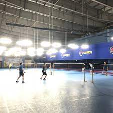 Where is endah parade shopping mall? Photos At Pioneer Badminton Centre Level 5