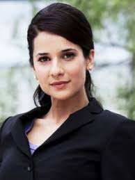 Characters in Crownies