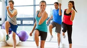 Dan masuklah empat orang perempuan muda kedalam kediaman paman aku. 5 Manfaat Mengagumkan Senam Zumba Buat Kesehatan Beauty Fimela Com