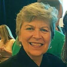 The Little Girl Who Grew Up to Be Governor: Leadership Lessons and Stories  From the Life of Martha Layne Collins: Smith Strickland Ph.D., Frances:  9781737200604: Amazon.com: Books