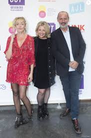 Cependant, des visages bien familiers continuent de parcourir le mistral. Exclusif Juliette Arnaud Et Emilie Mazoyer Lors De La 2eme Ceremonie De Remise Des Out D Or Prix De La Visibilite Lgbti Lesbiennes Gays Bi E S Trans Et I Purepeople