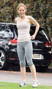 Leslie mann hot