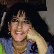 Donna Capozzi's Instagram, Twitter & Facebook