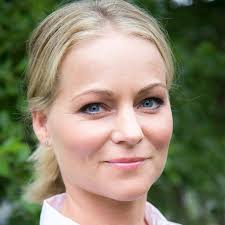 Grad Profile Archive