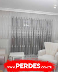 Bunun nedeni, tül perdelerin çoğunlukla diğer perdelerin bir eki diğer bir deyişle, tül perde modelleri tek başlarına değil, başka bir perde modeli ile satın alınmakta ve birlikte kullanılmaktadır. En Son Cikan Perde Modelleri Www Perdes Com Tr