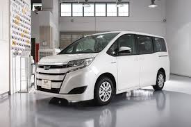 Search through 117 toyota noah vans for sale ads. Toyota Noah Hybrid Review Good Things Come In Big Packages Vin S Automotive Group