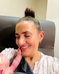 Jill Armbruster's Instagram, Twitter & Facebook