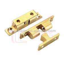 At kennedy hardware, our selection of antique reproduction cabinet latches includes dozens of design and material combinations in turn, slide, and hoosier styles. Small Brass Push To Close Latch Cabinet Door Latches Kitchen Cabinet Door Closers Buy Riegel Schieben Zu Schliessen Turschliesser Kuchenschrank Turschliesser Product On Alibaba Com