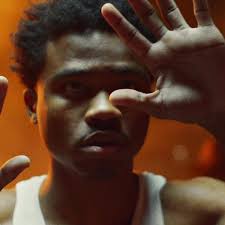 That Eeh Err song you're hearing is Roddy Ricch's viral single, "The Box".  Tap to listen 😎