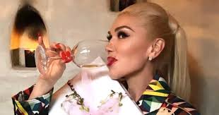 Gwen Stefani Celebrates Bridal Shower With Family: Pics