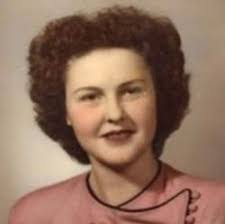 Elsie Joyce's Instagram, Twitter & Facebook