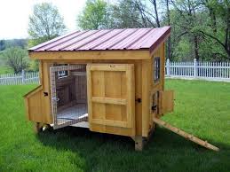 Diy Pallet Huhnerstall Ideen Nutzliche Tipps Und Hinweise Fur Den Bau Huhnerstall Bauen Huhnerstall Selber Bauen Chicken Coop Designs