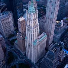 This historic and iconic landmark is now fully equipped to support the spatial and technological needs of today's and tomorrow's businesses. Woolworth Building The Oldest Skyscraper In Nyc At 108 Years Old Nextfuckinglevel