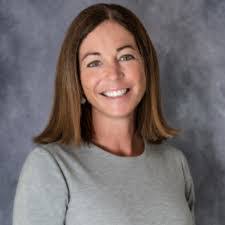 Jennifer Penner's Instagram, Twitter & Facebook