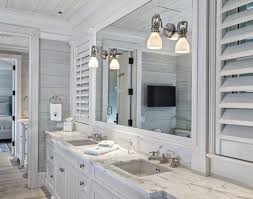 This clean and minimalist sorrento beach house by pandolfini architects might have design enthusiasts falling in love. 101 Beach Themed Bathroom Ideas Beachfront Decor