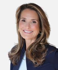 Candace Steiner's Instagram, Twitter & Facebook