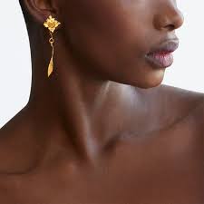 22K Yellow Gold Textured Leaf Motif Pendant Earrings by Jean Mahie, Serial FL41825