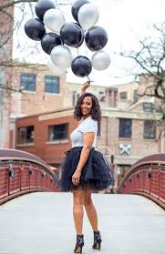 30th Birthday Outdoor Birthday Photoshoot Ideas For Adults 60 Year Old Birthday Photoshoot With Balloons Birthday Balloon Photoshoot Birth Birthday Photoshoot Birthday Balloons Pictures 30th Birthday Ideas For Women