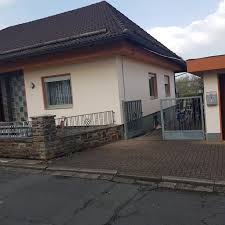Die wohnung verfügt über ein sehr. 3 Zimmer Wohnung Zu Vermieten Schulberg 4 35708 Haiger Lahn Dill Kreis Mapio Net