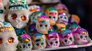 Day of the dead focuses on receiving the souls of dead relatives with joy and hospitality. Six Important Dia De Los Muertos Symbols Bbc Bitesize