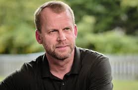 The Hourglass Effect