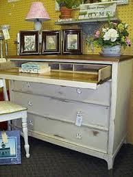 Clever Desk Idea Use Top Drawer As Pull Out Writing Surface Add Small Shelves Home Office Furniture Creative Desks Home Diy