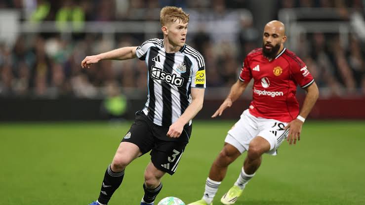 Lewis Hall transfer race: Man United overcome Chelsea hurdle - Man United  News And Transfer News | The Peoples Person